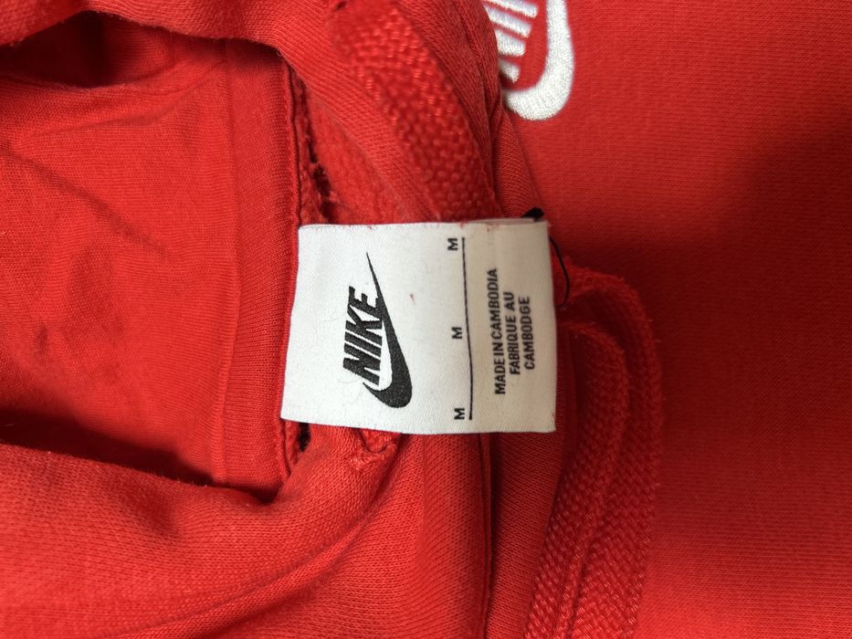 Sweatshirt Nike vermelha