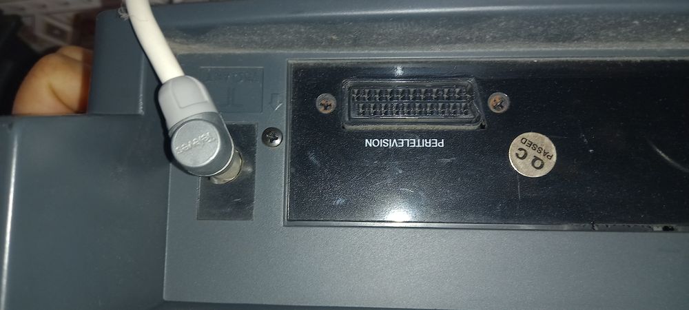 Tv pequena a funcionar