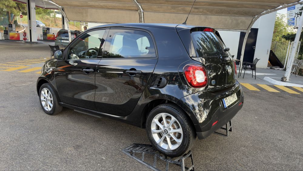 Smart EQ Forfour Eletrico Ano 2018 53.000 kms Automatico