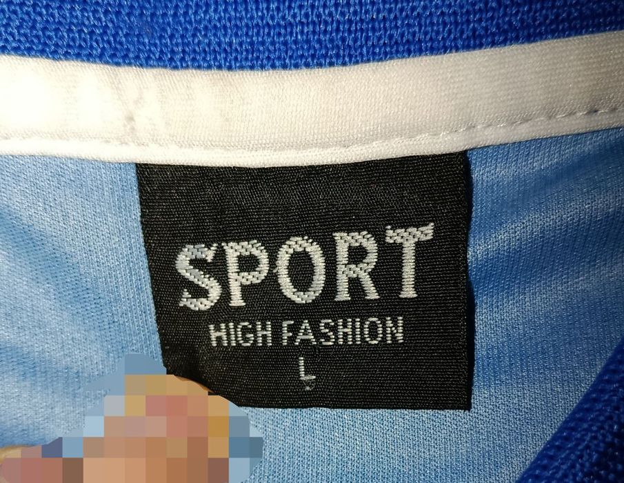 Чоловіча футболка.