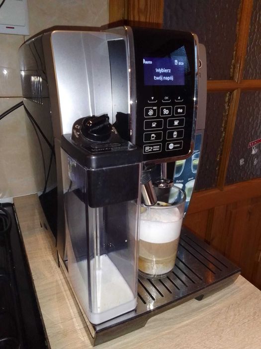 Ekspres automatyczny Delonghi Dinamica