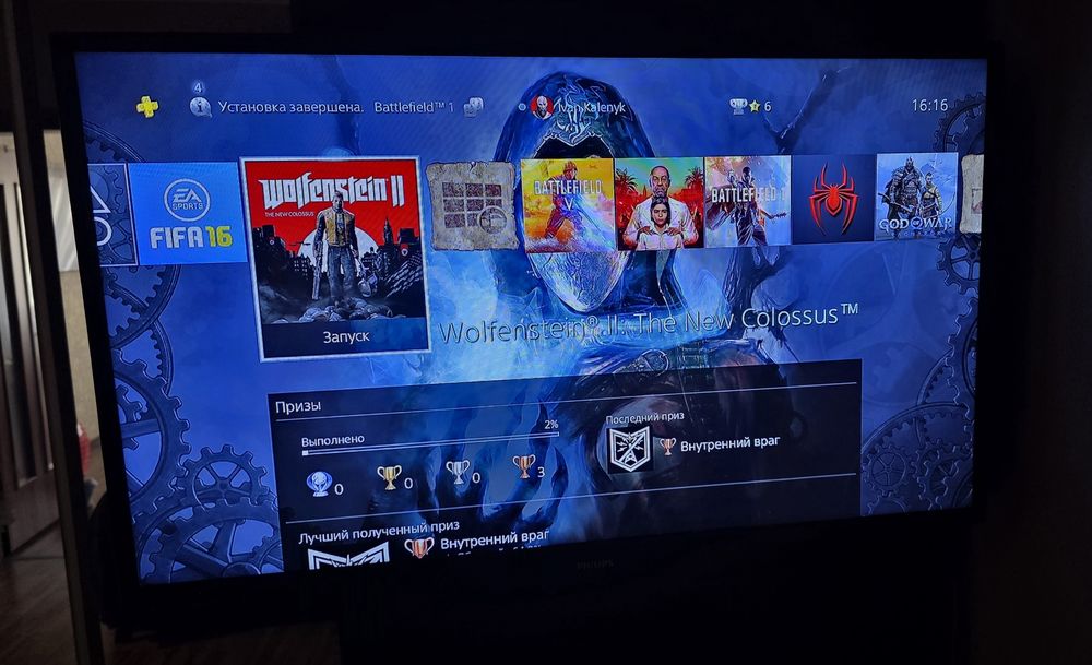 PlayStation 4 Pro 1TB CUH-7116B з джойстиком та 2 диска