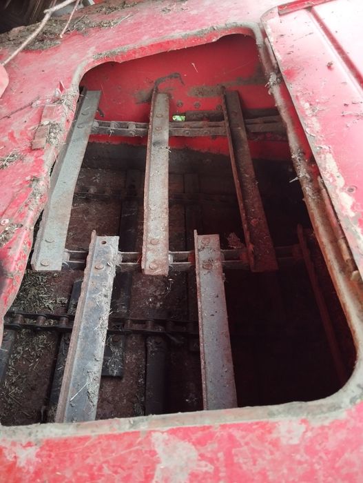 Комбайн Massey Ferguson 440