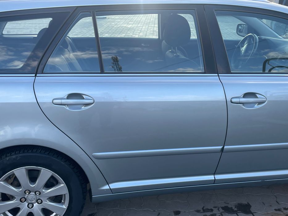 Toyota avensis 2.0 d 4 d