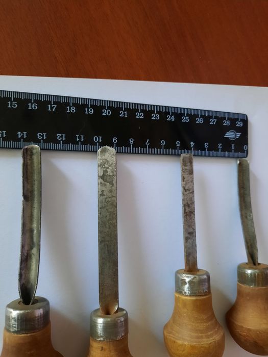 Резцы по дереву  .