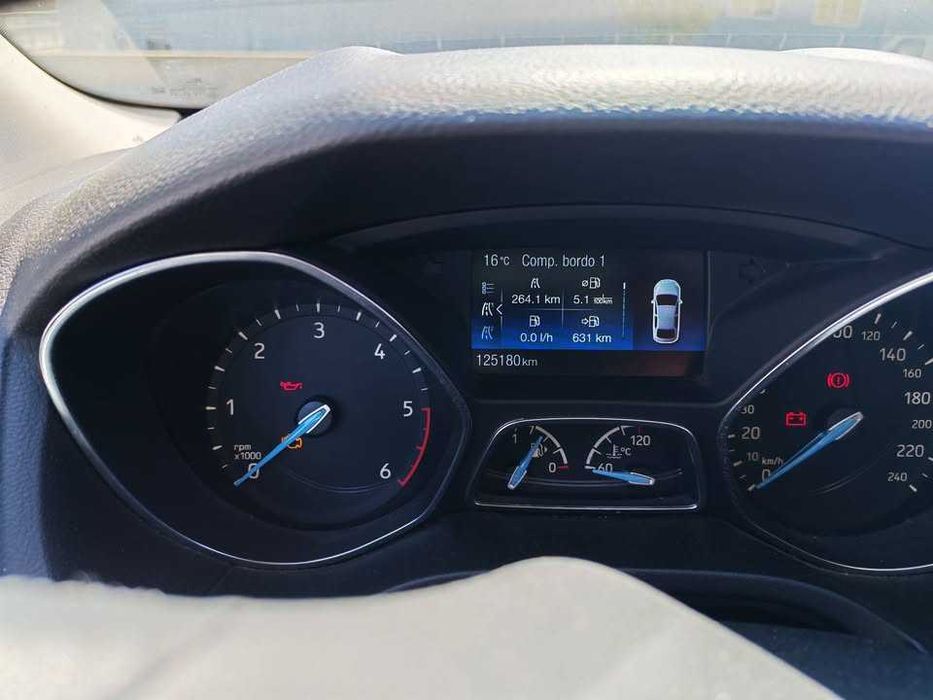 Ford Focus 1.5 TDCI 120CV 127.500KM 8.000€ NEGOCIAVEIS
