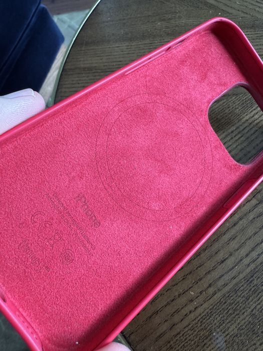 Etui APPLE Silicone Case do iPhone 13 Pro Czerwony