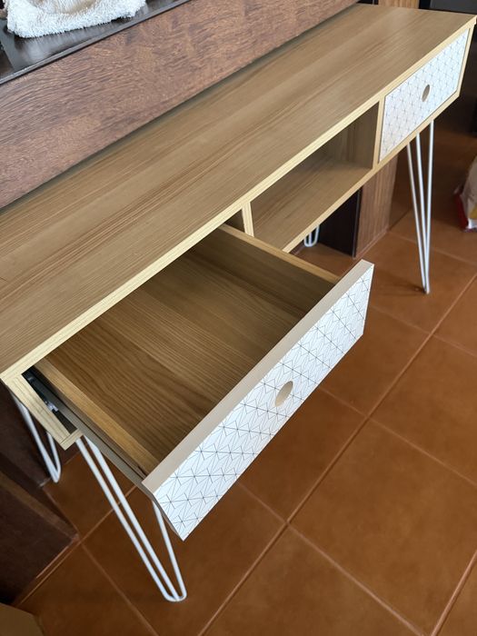 Consola como nova