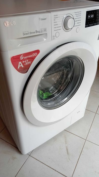 Máquina de lavar roupa LG