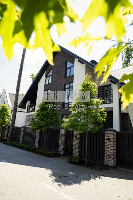 Продаж будинку (дуплекс) 200м2  КМ Park Residence, Коновальця, Буча