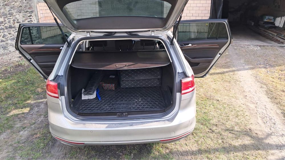 Продам легковий автомобіль