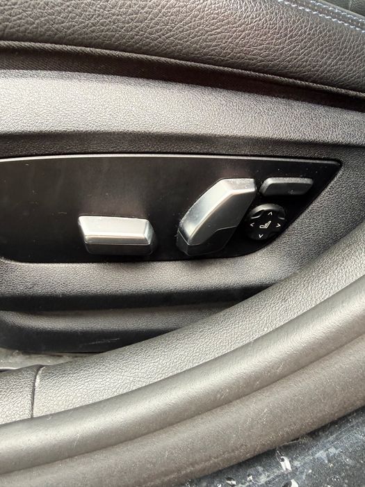Vendo como novo sempre garagem