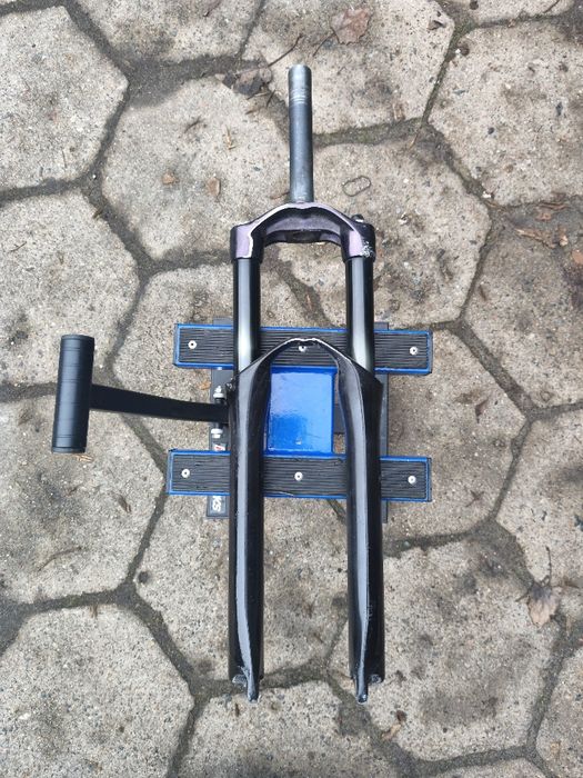 Marzocchi bomber drop off 120mm 26 szybkozamykacz