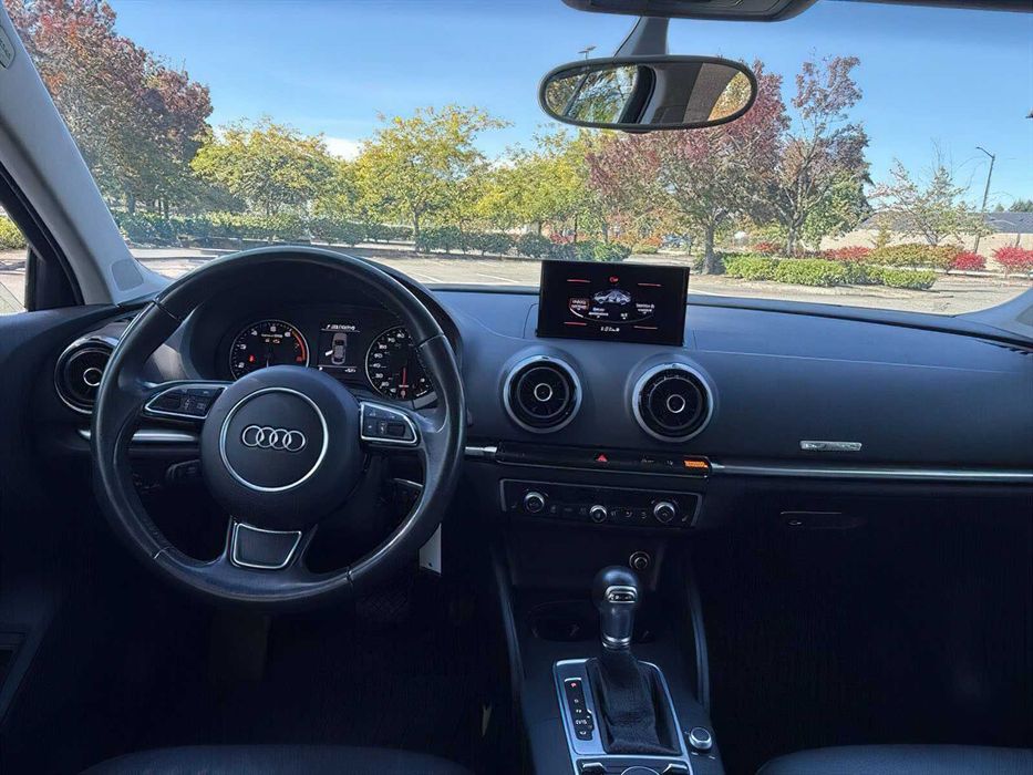 Audi A3 quattro Premium      2015
