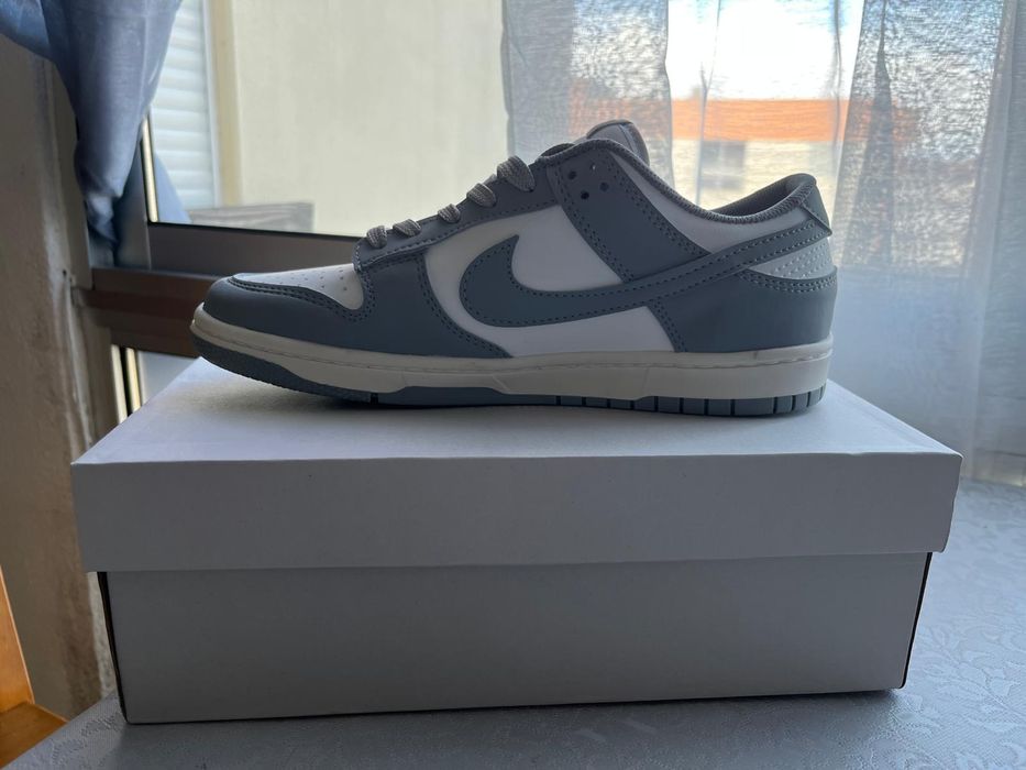 Nike Dunk - Cinza e Branca