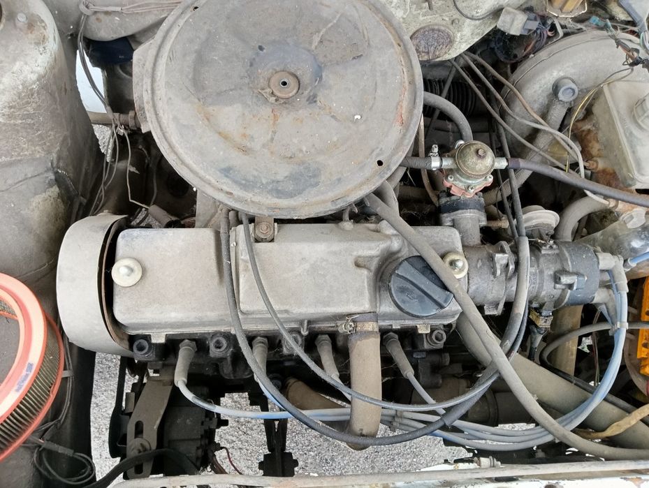 ,Двигун 1.5 карб.