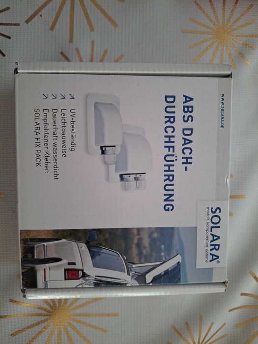 Przelotka dachowa czarna pojedyncza SOLARA