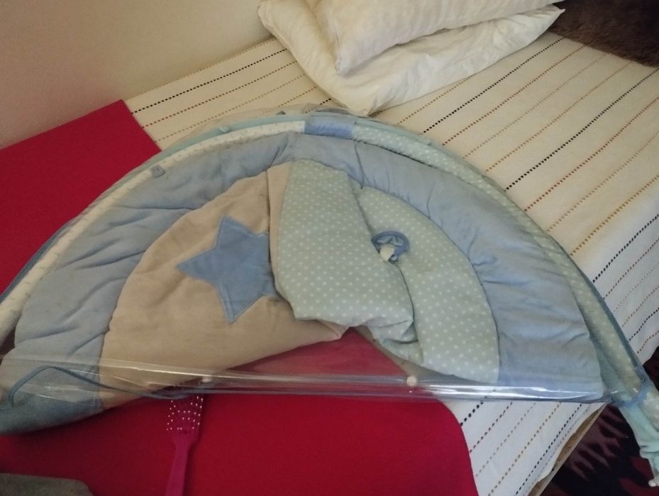 Tapete ginástica de bebe.