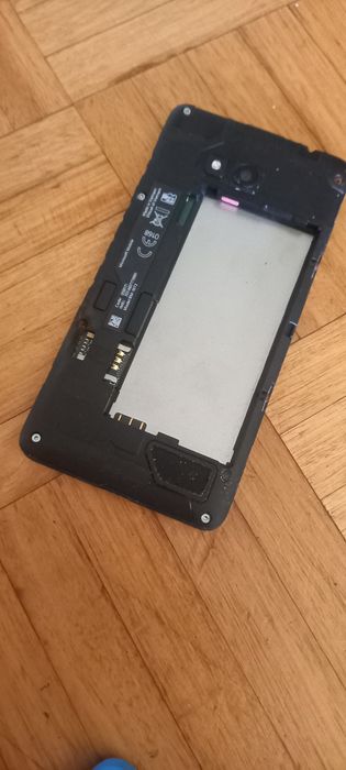 Microsoft Lumia RM 1072 desbloqueado (sem bateria)