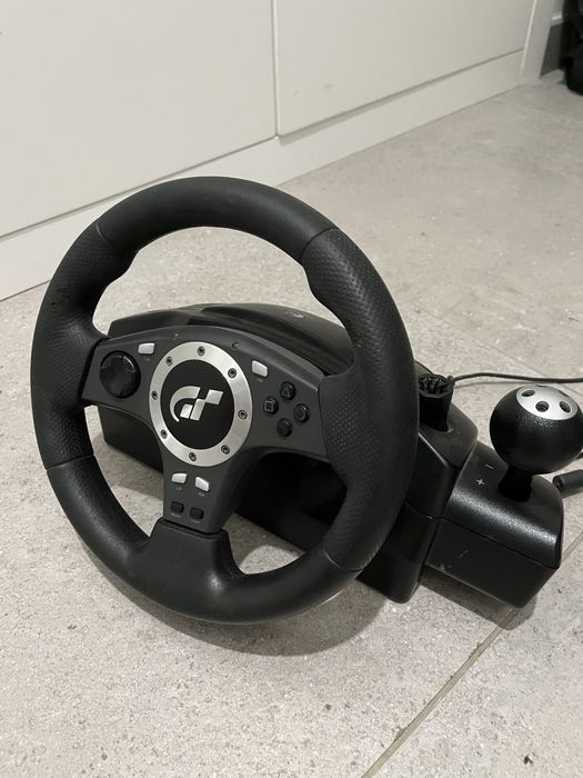 Logitech Driving Force Pro PS3/PS2 usado