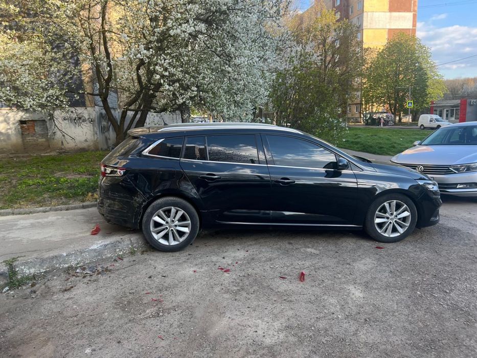 Продам автомобіль Рено Меган 2018 року