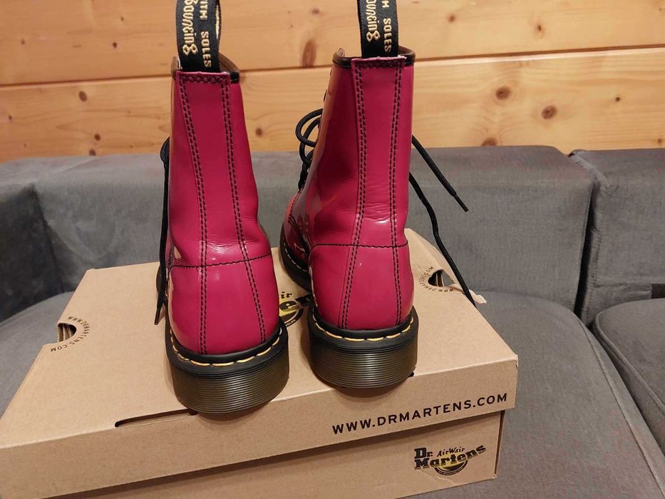 Buty damskie Dr.Martens 1460 Red Rozmiar 41.