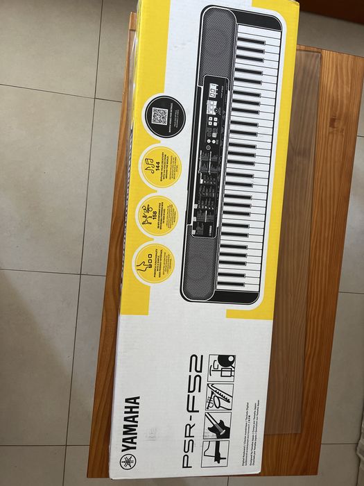 Yamaha PSR F52 Teclado Portátil