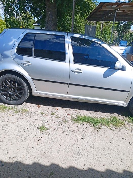 Продам автомобіль Гольф 4