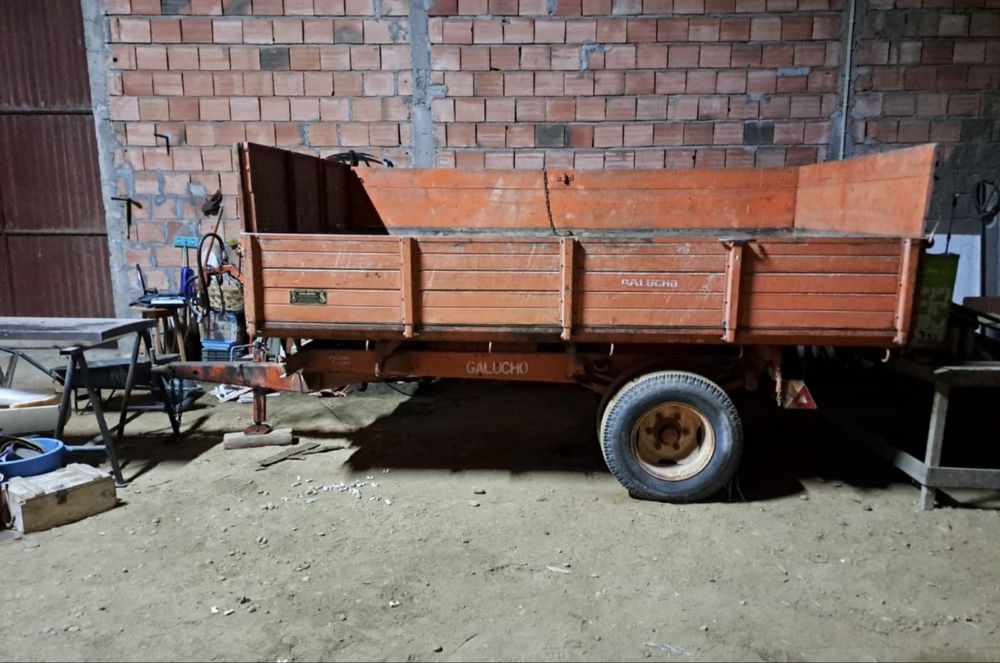 Reboque Agricola Galucho - Rodado e Taipal duplos