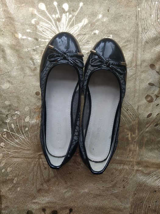 Туфлі на дівчинку