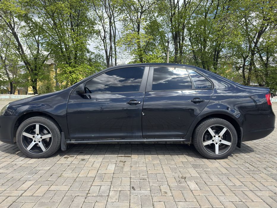 Продам Volkswagen Jetta Mk5 (2007) — 1.9 TDI