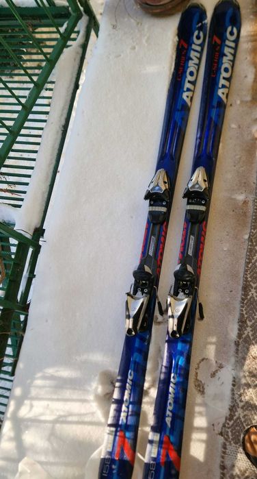 Narty zjazdowe Atomic 158 cm.