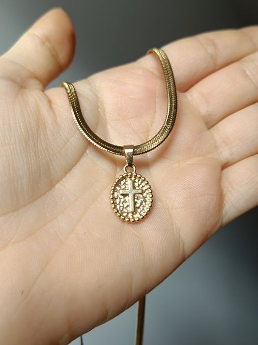 Colar de cruz aço inoxidável