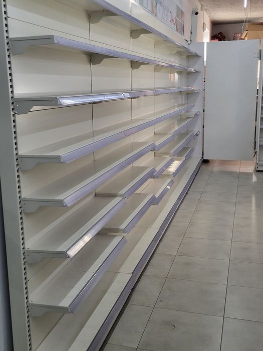 Regały sklepowe przyścienne wysokie 7 półek