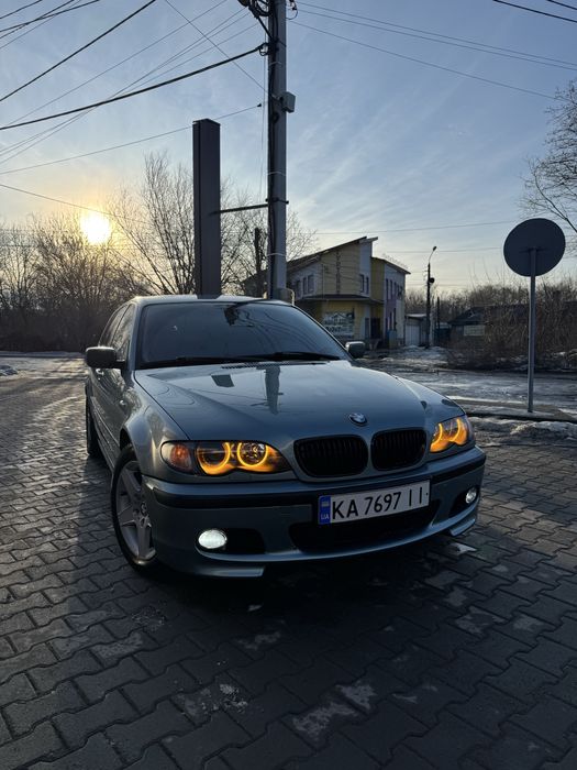 БМВ Е46 турінг м54б22 автомат