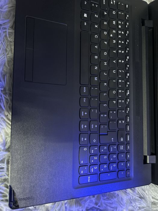 Portatil Lenovo Preto IdeaPad 110