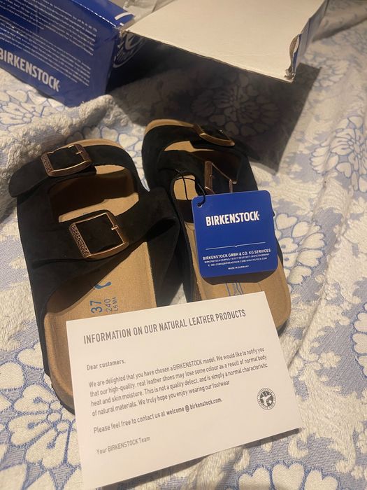 Birkenstock pretas