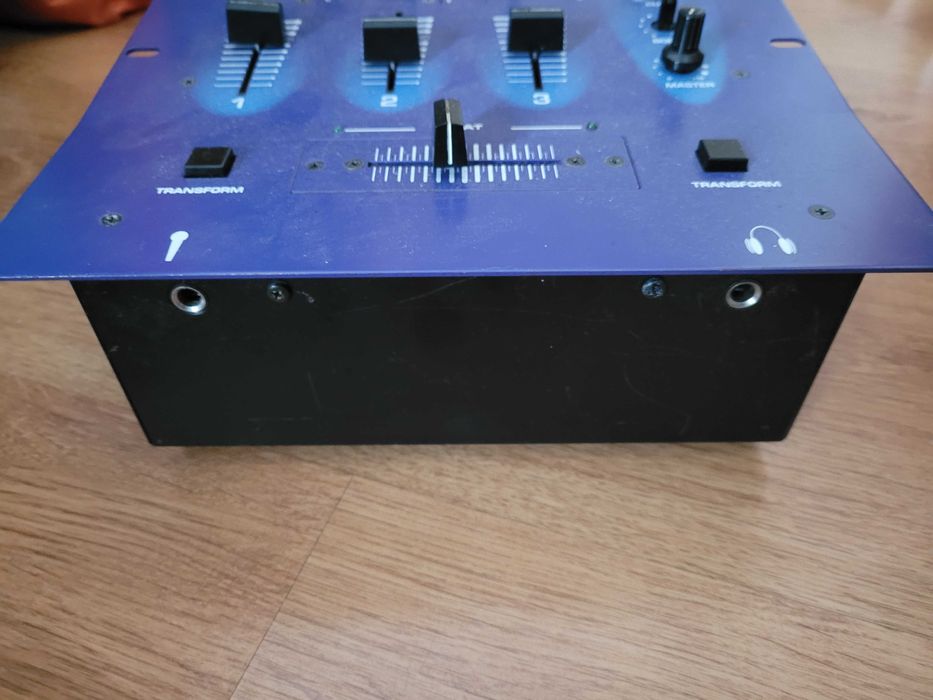 Mixer Numark DM2002X