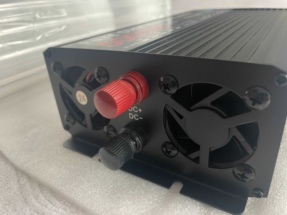 Потужний інвертор инвертор перетворювач с чистой синусоидой 24v 5000w