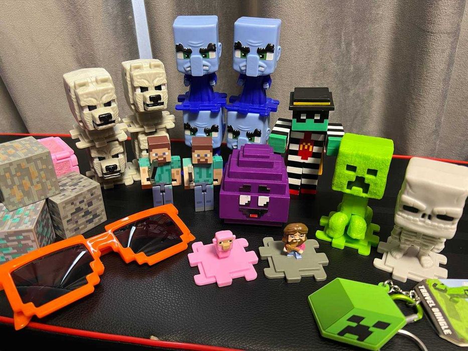 ЛОТ: Фігурки - Minecraft McDonald's 2025 (Майнкрафт) Оригінал
