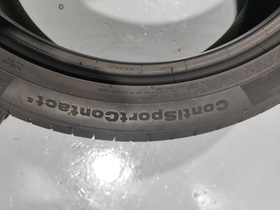 2 pneus semi novos 225-45R19 Continental - Oferta dos portes