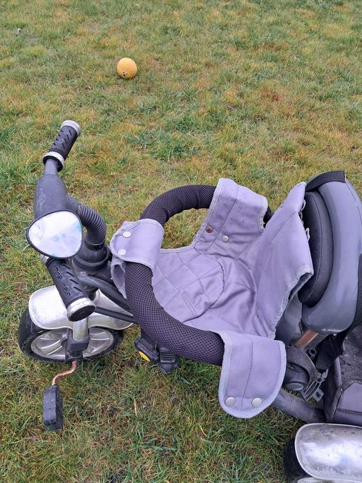 Rowerek trójkołowy motorek