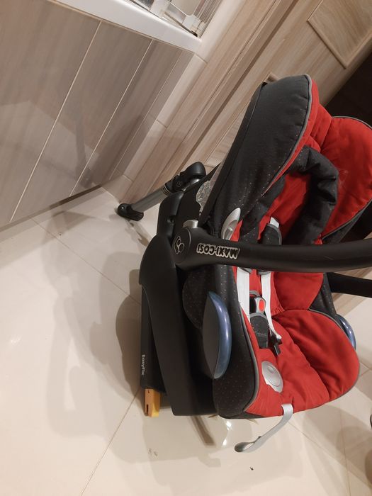 Nosidełko z bazą maxi cosi