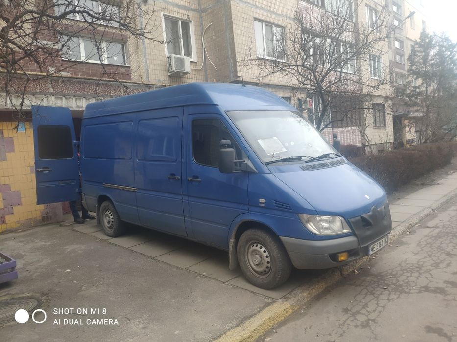 Грузоперевозки Mersedes Sprinter, до 2 тонн,10 кубов