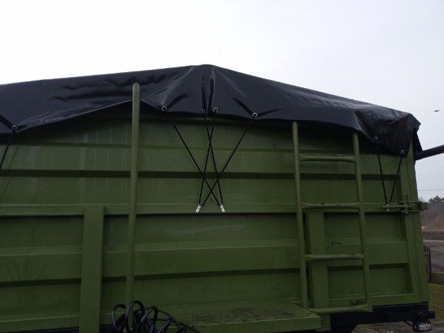 Plandeka na przyczepę rolniczą