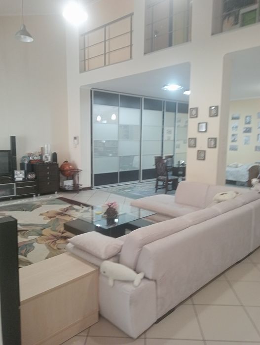 Продаємо дім на Лідерсовському Бульваріі ,2 хвилини і ви на пляжі