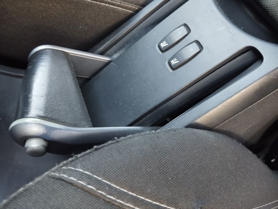 Продам Renault Megan 1.6 MPI,2008,ridna farba!