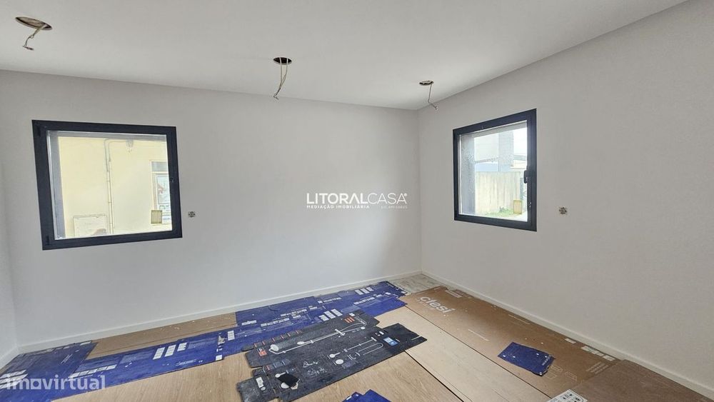 Apartamento | T2 | Lugar de estacionamento — Esgueira, Aveiro