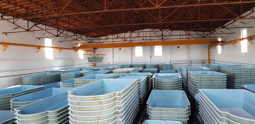 Basen ogrodowy z laminatu 7,0x3,2x1,55 basen poliestrowy  PODSTAWOWY