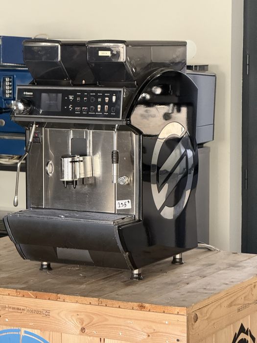Saeco idea restyle capuccino кавомашина